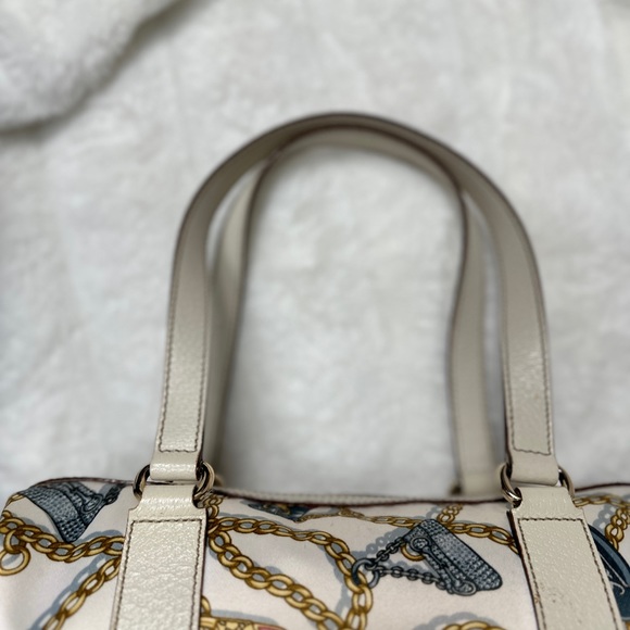 RARE GUCCI One of a kind Handbag-CHARMY collection  perfect in every way. - Picture 8 of 16